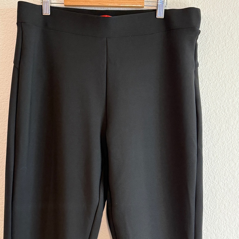 🆕  Women’s Black Stretch Leggings Size L Ultra-Soft High Waist Comfort NWOT - Picture 3 of 15
